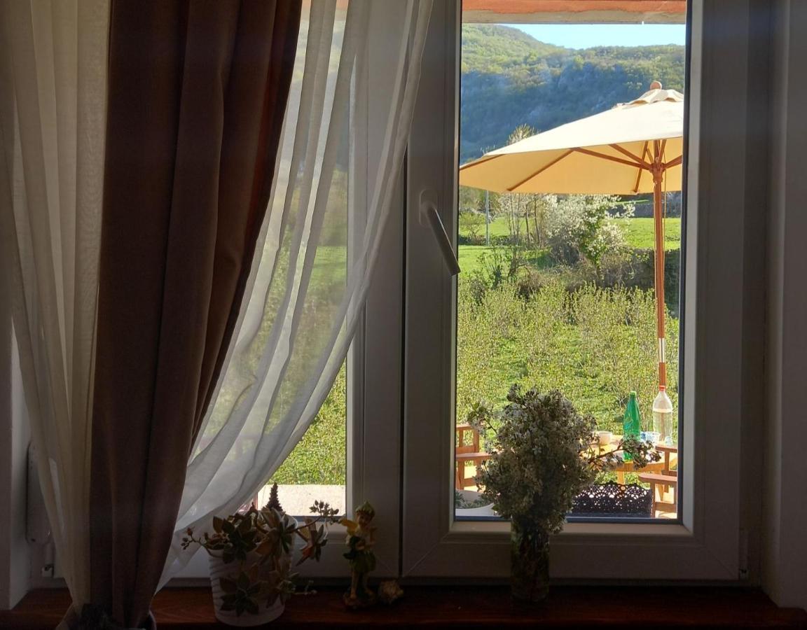 Konak Ugnji-Village Cetynia Zewnętrze zdjęcie